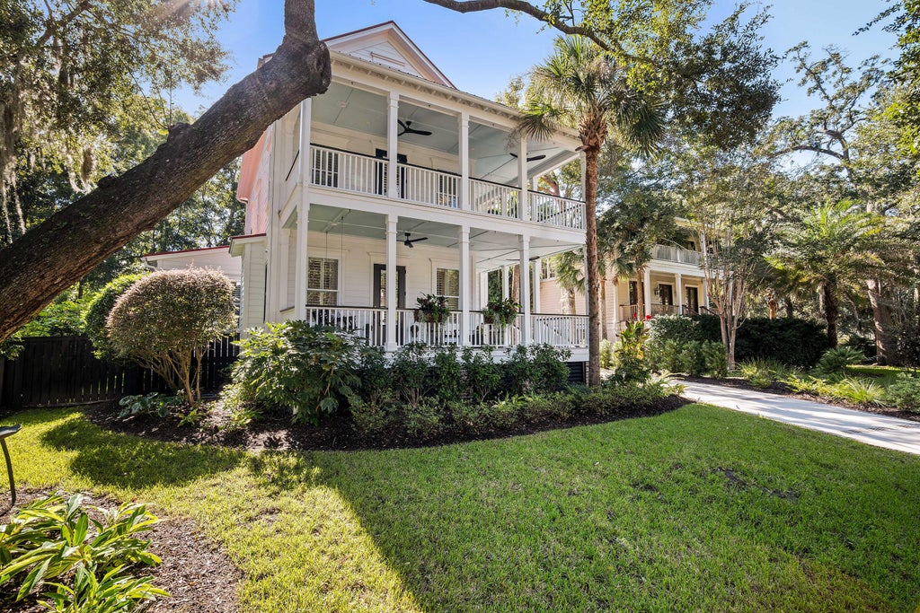 Photo of 1528 Appling Drive, Mount Pleasant, SC 29464 (MLS # 26027982)