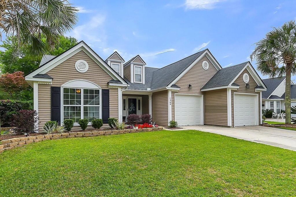 Photo of 1366 Sassafrass Circle, Mount Pleasant, SC 29466 (MLS # 26003160)