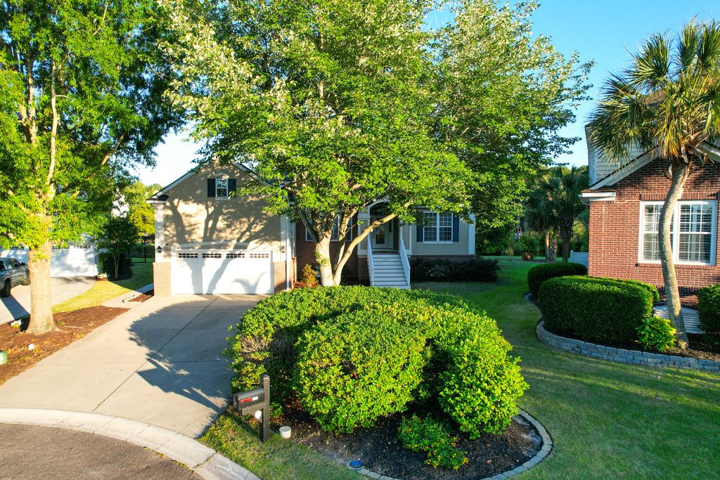 Photo of 2206 Magnolia Meadows Drive, Mount Pleasant, SC 29464 (MLS # 26014832)