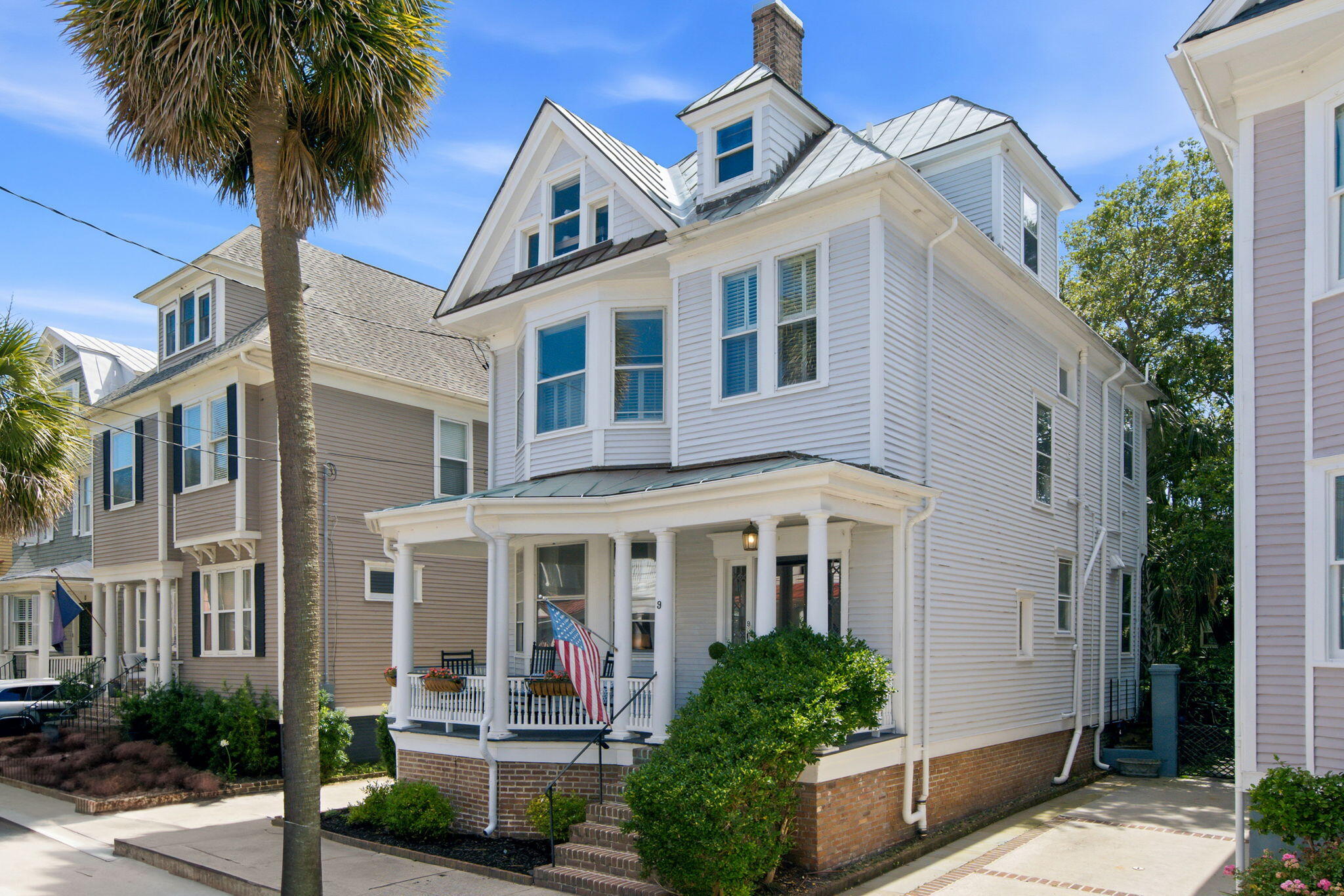 9 Colonial Street