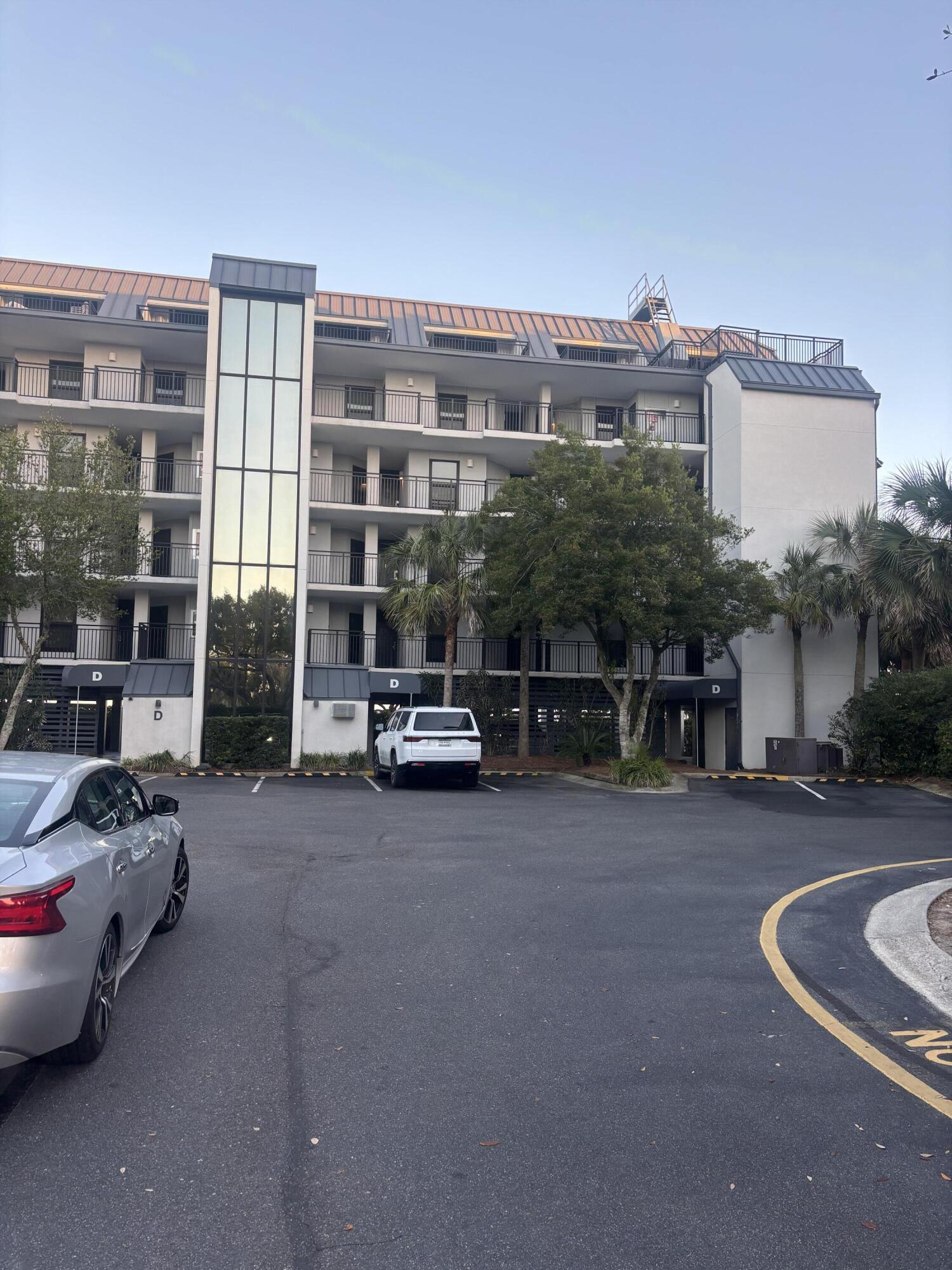 7600 Palmetto Drive D-224