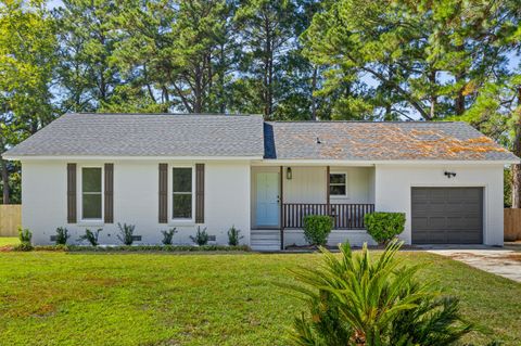 Photo of 121 Loblolly Drive, Moncks Corner, SC 29461 (MLS # 25028025)