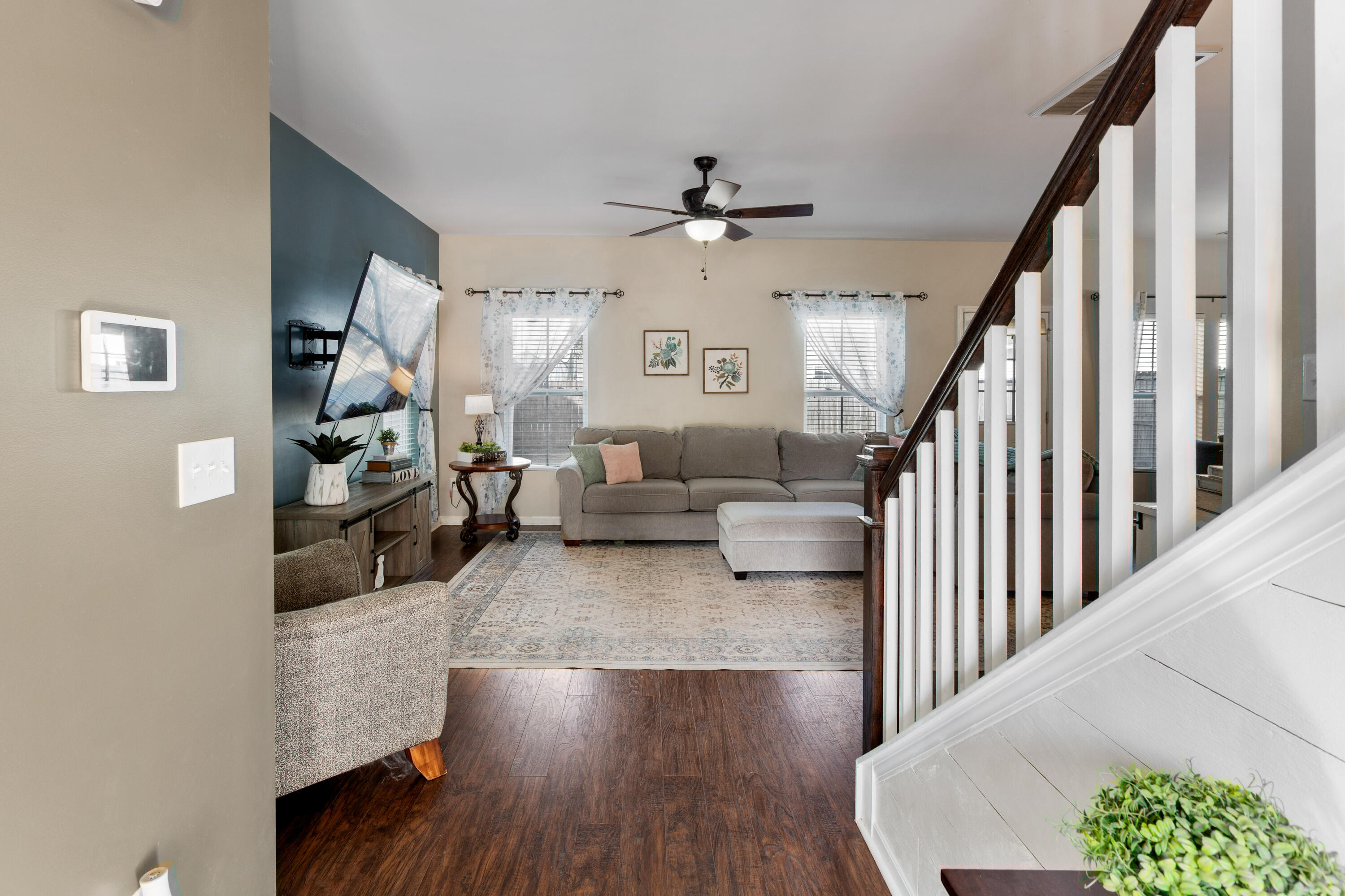 3857 Annapolis Way