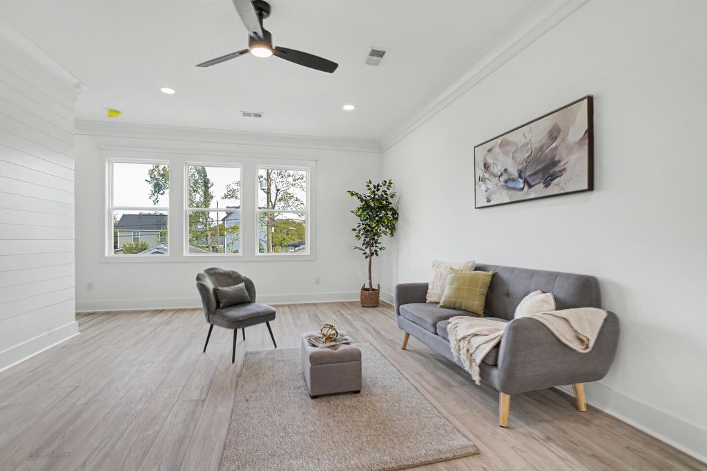 Photo of 2016 Comstock Avenue, North Charleston, SC 29405 (MLS # 26009719)