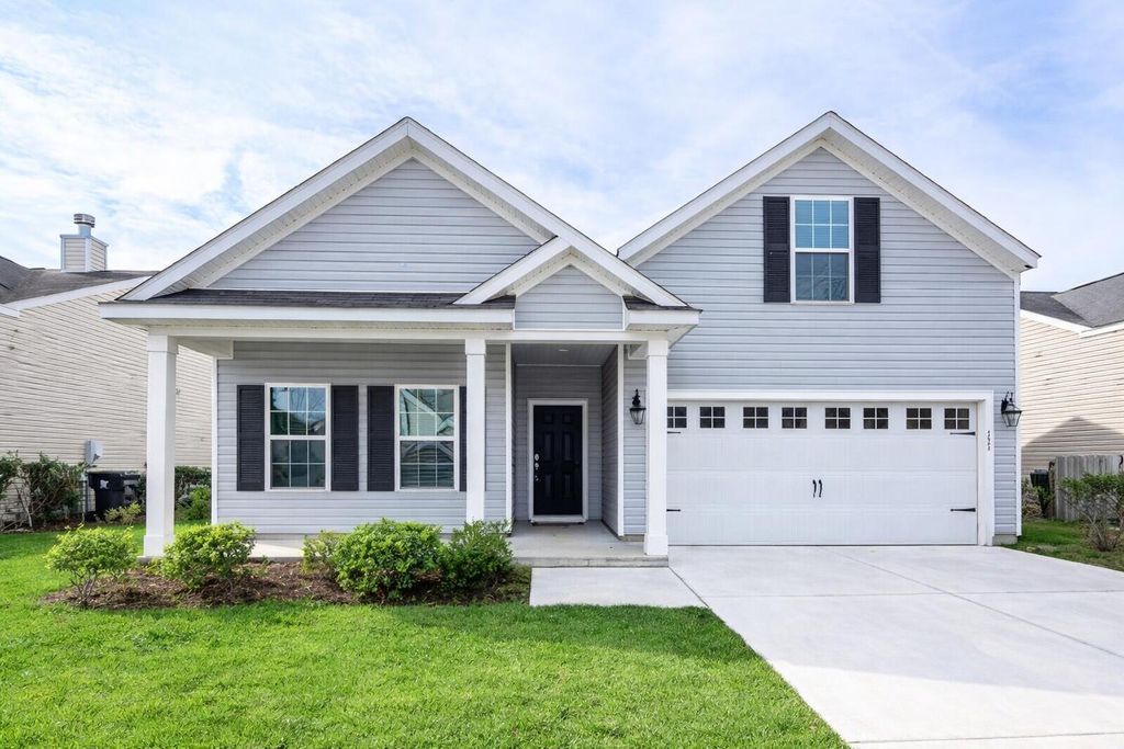 Photo of 133 Maywood Drive, Moncks Corner, SC 29461 (MLS # 26000150)