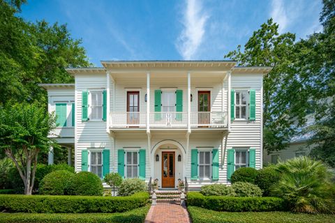 28 Robert Mills Circle Mount Pleasant SC 29464