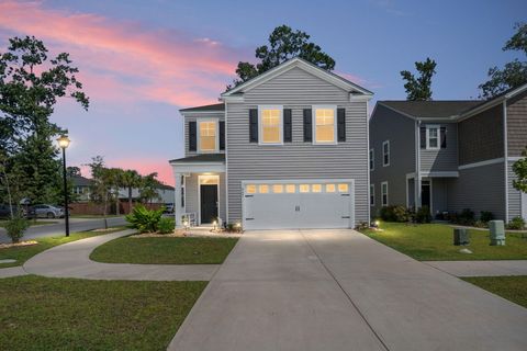 Photo of 865 Kirby Court, Charleston, SC 29414 (MLS # 25020482)