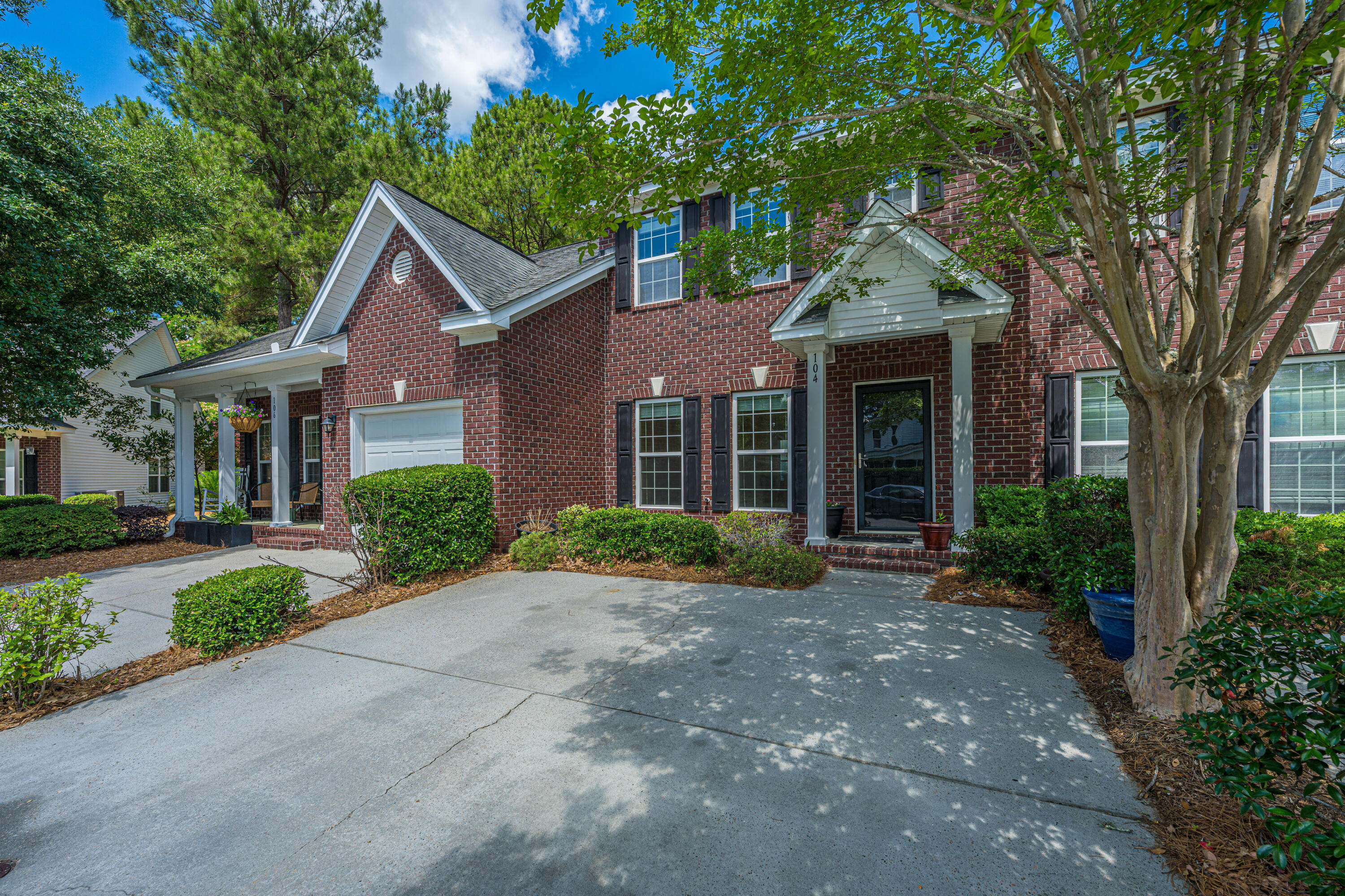 104 Venezia Court