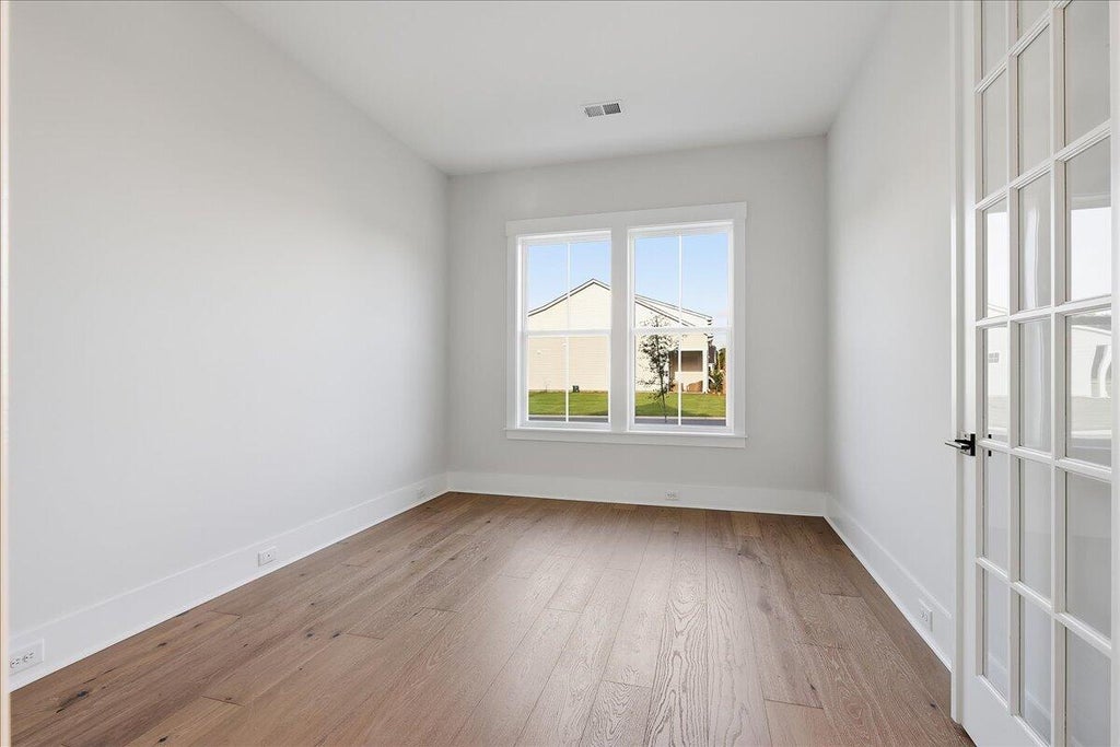 Photo of 727 Gentle Wind DR, Summerville, SC 29486 (MLS # 26025182)