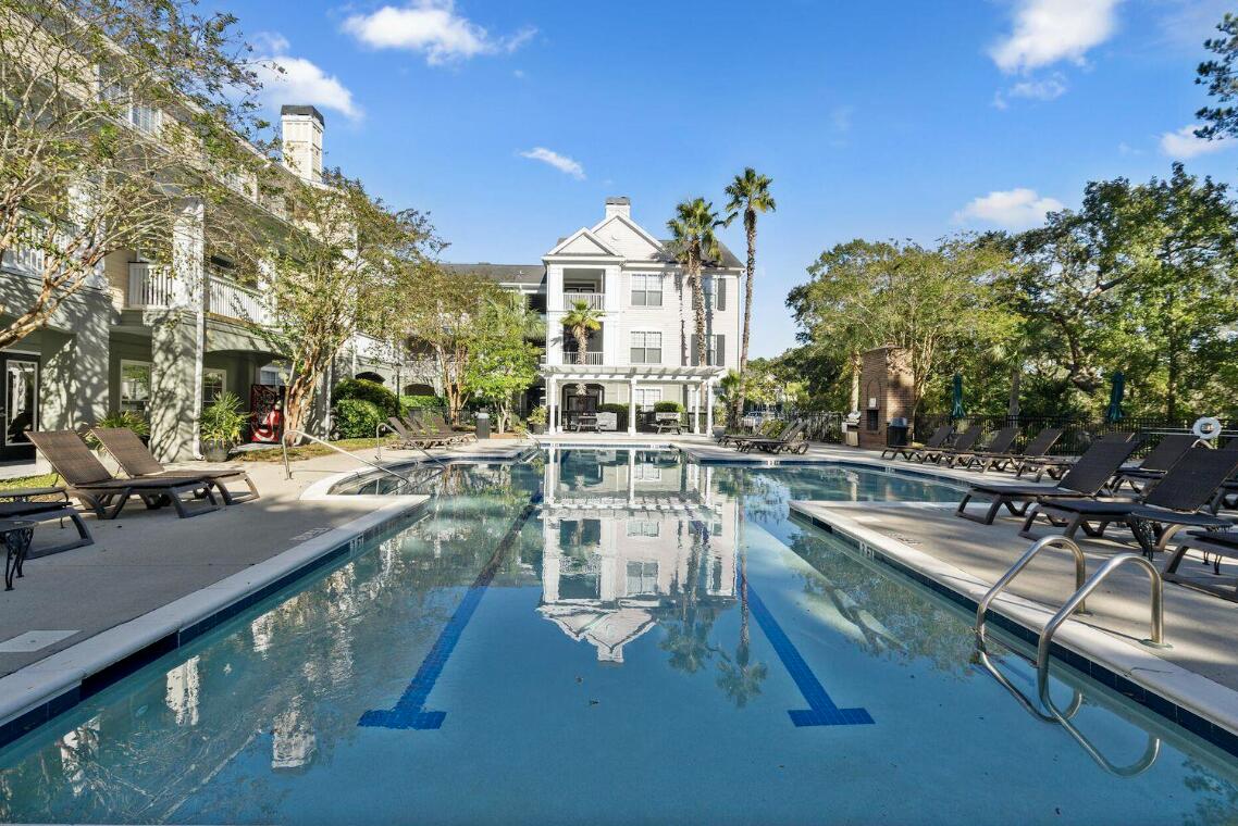 130 River Landing Drive 3304