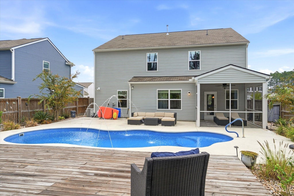 Photo of 213 Shadybrook Drive, Summerville, SC 29486 (MLS # 26027603)
