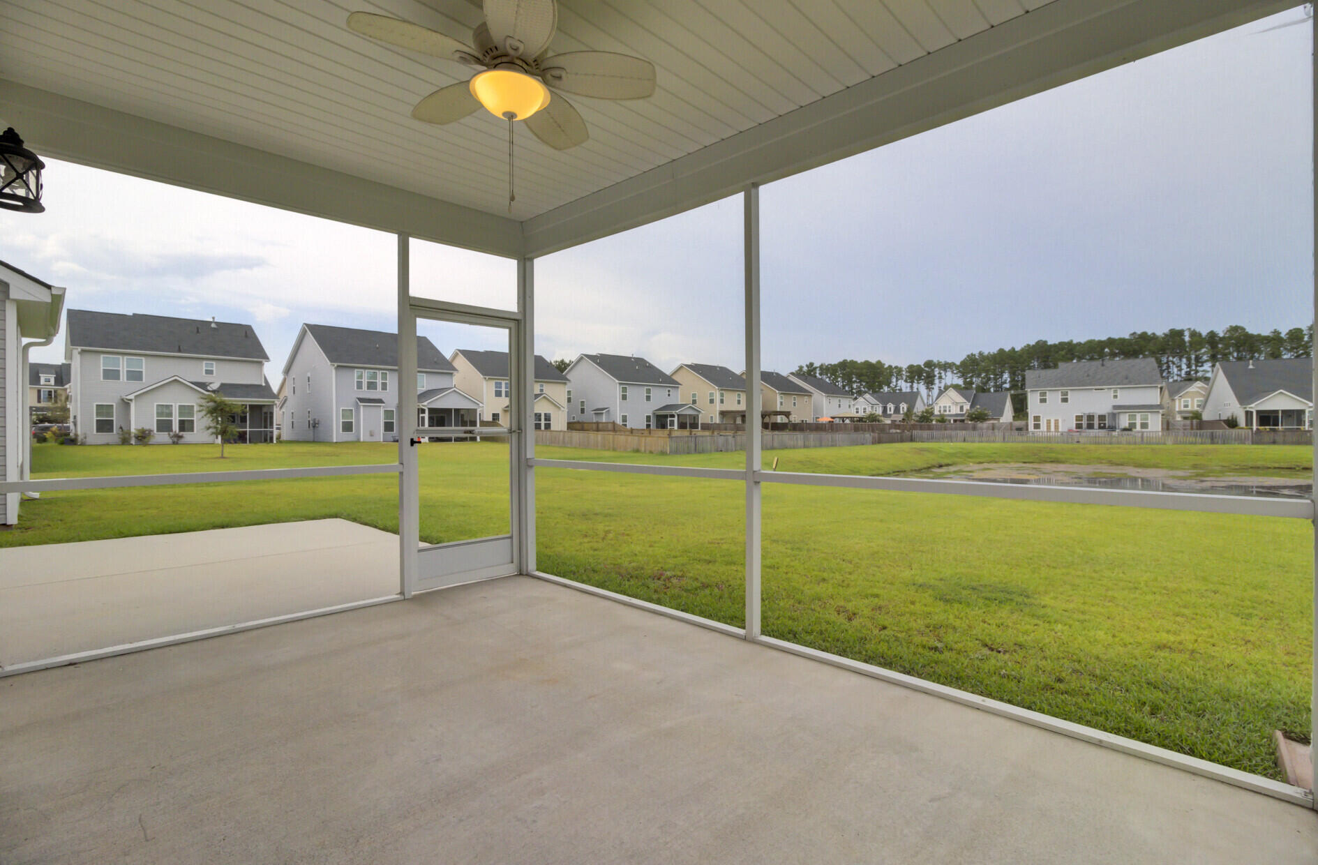 461 Spectrum Road