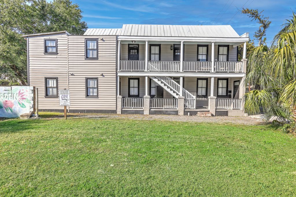 Photo of 19 America Street #A And B, Charleston, SC 29403 (MLS # 25030559)