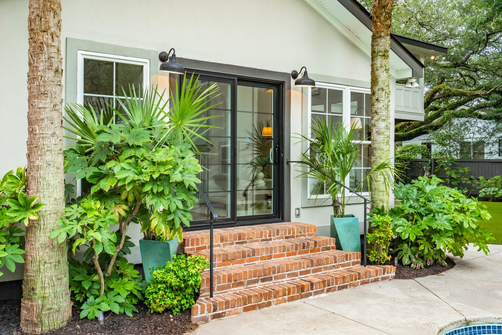 Photo of 2164 Medway Road, Charleston, SC 29412 (MLS # 26024581)