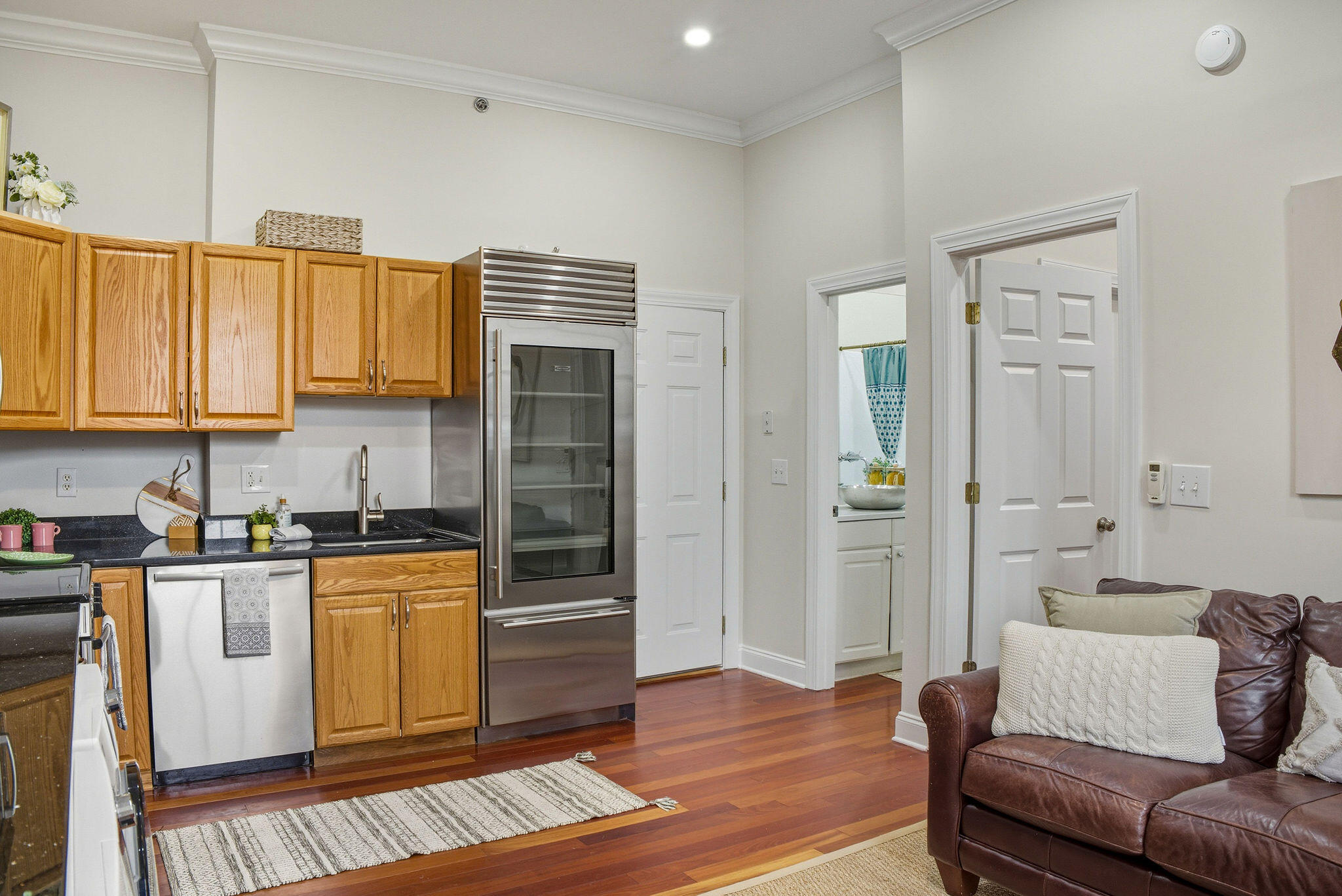 348 King Street 348m