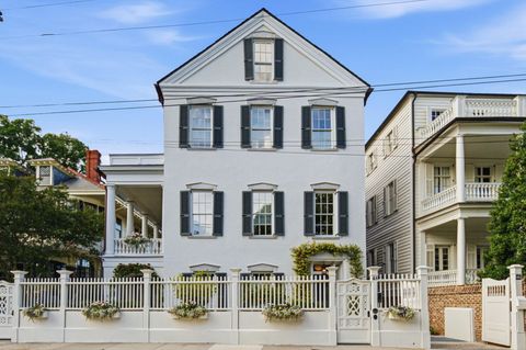 Photo of 48 S Battery St, Charleston, SC 29401 (MLS # 26013568)