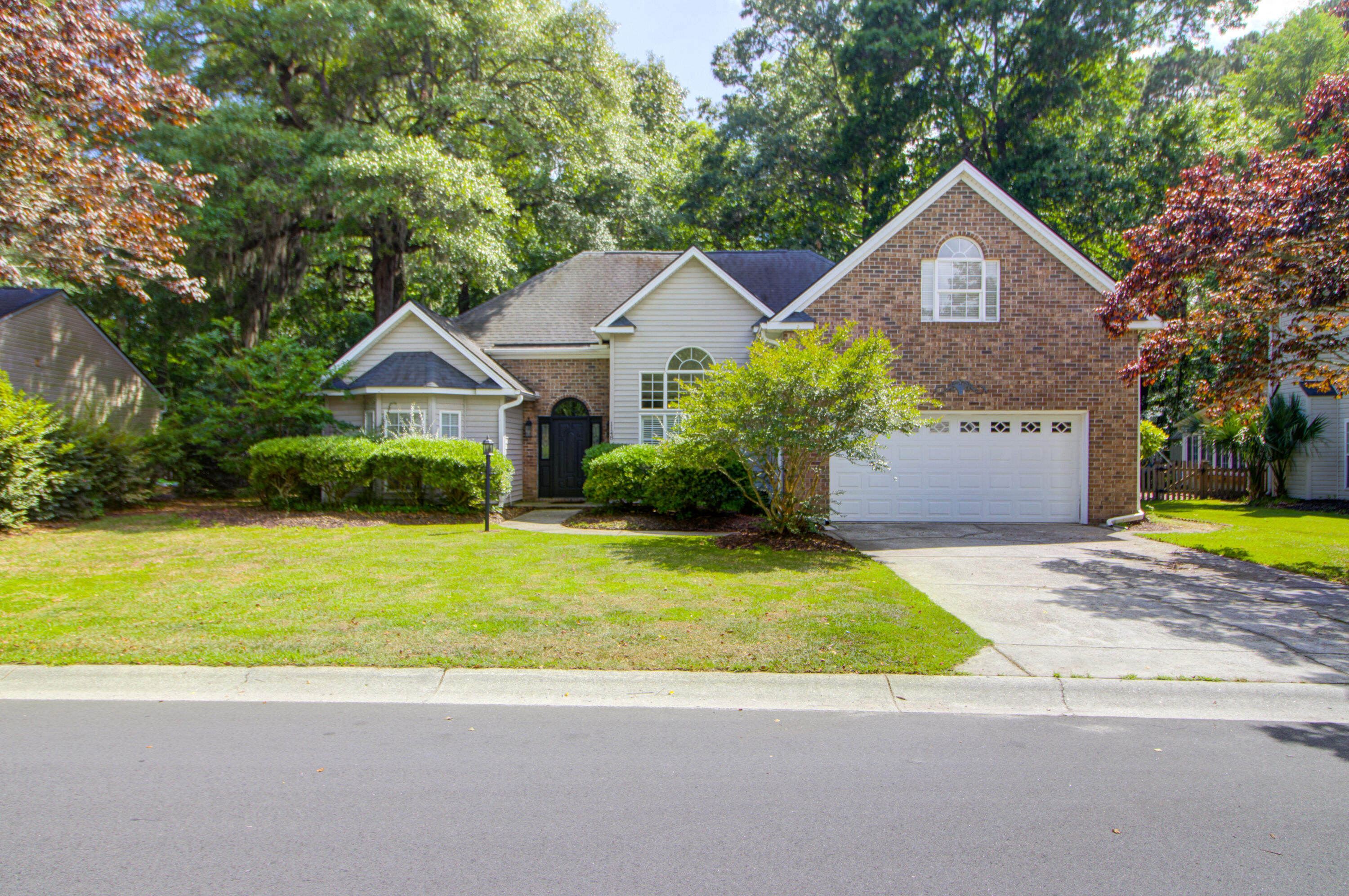 1148 Black Rush Circle