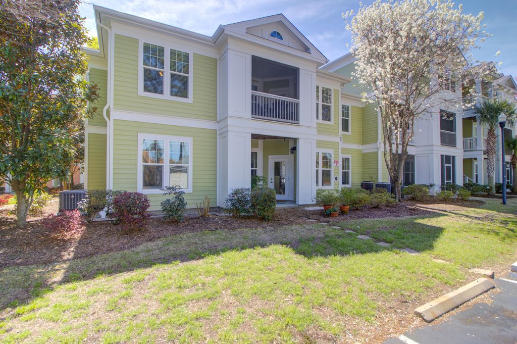 Photo of 2315 Chatelain Way, Mount Pleasant, SC 29464 (MLS # 26007704)