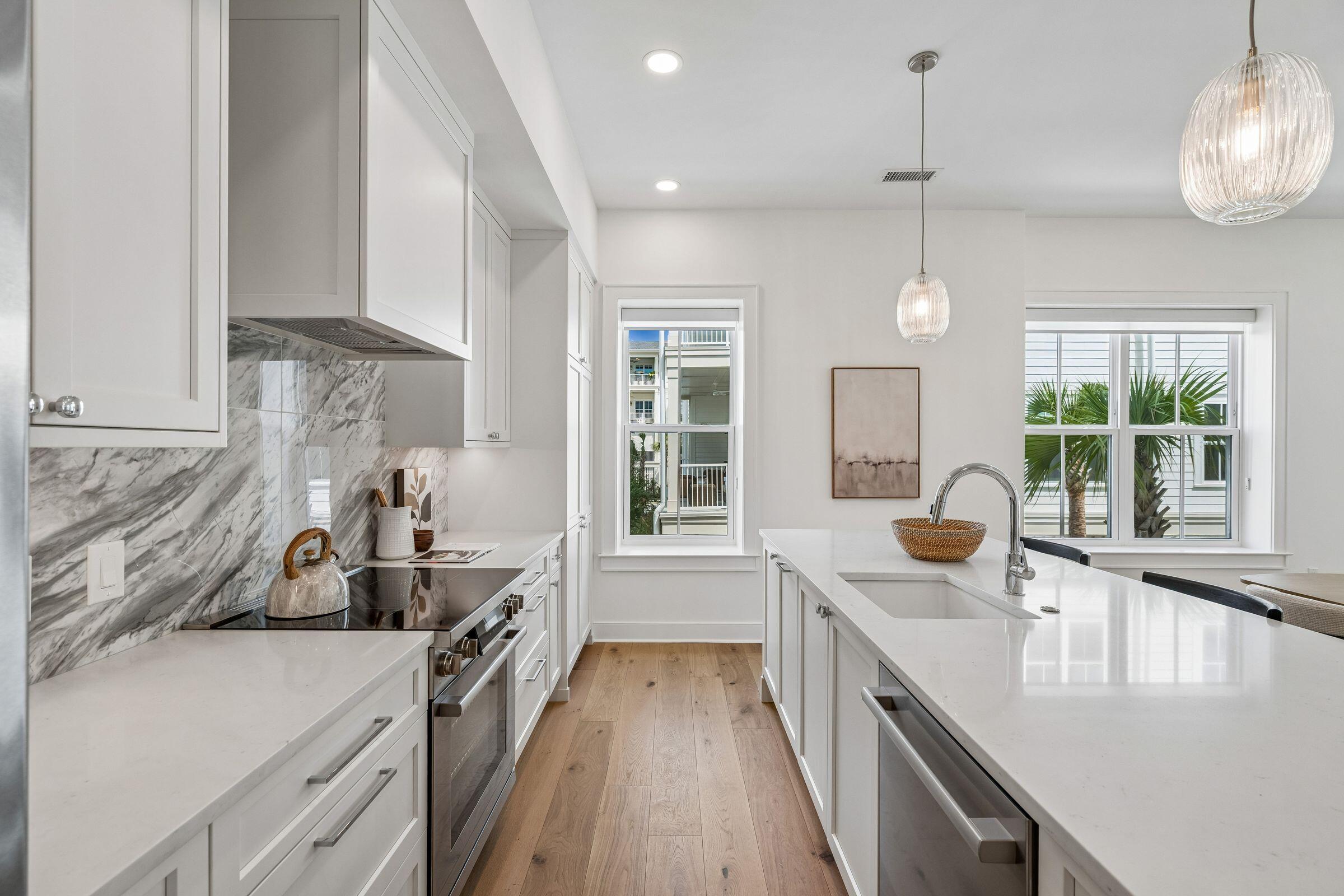 540 Helmsman Street 1222