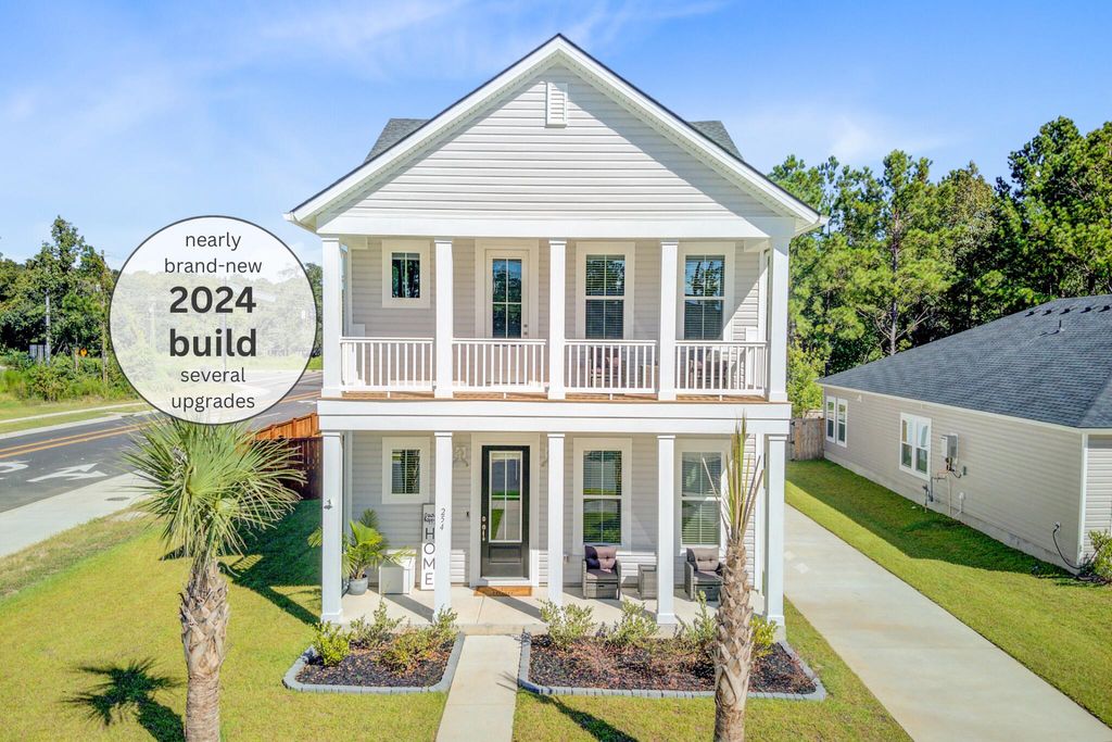 Photo of 254 Red Bluff Street, Summerville, SC 29483 (MLS # 25022117)