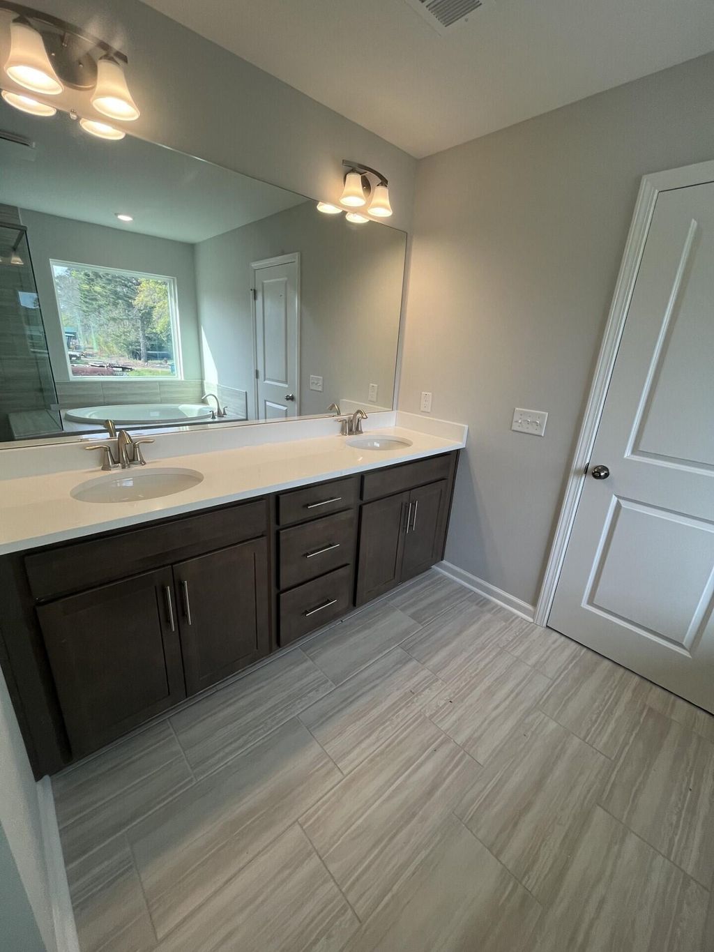 Photo of 716 Bluff Oak Drive, Moncks Corner, SC 29461 (MLS # 25026339)