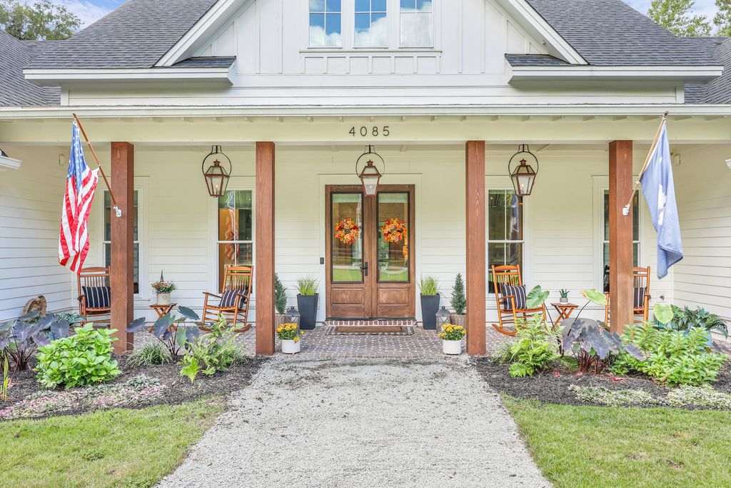 Photo of 4085 Seabiscuit Lane, Awendaw, SC 29429 (MLS # 25026156)