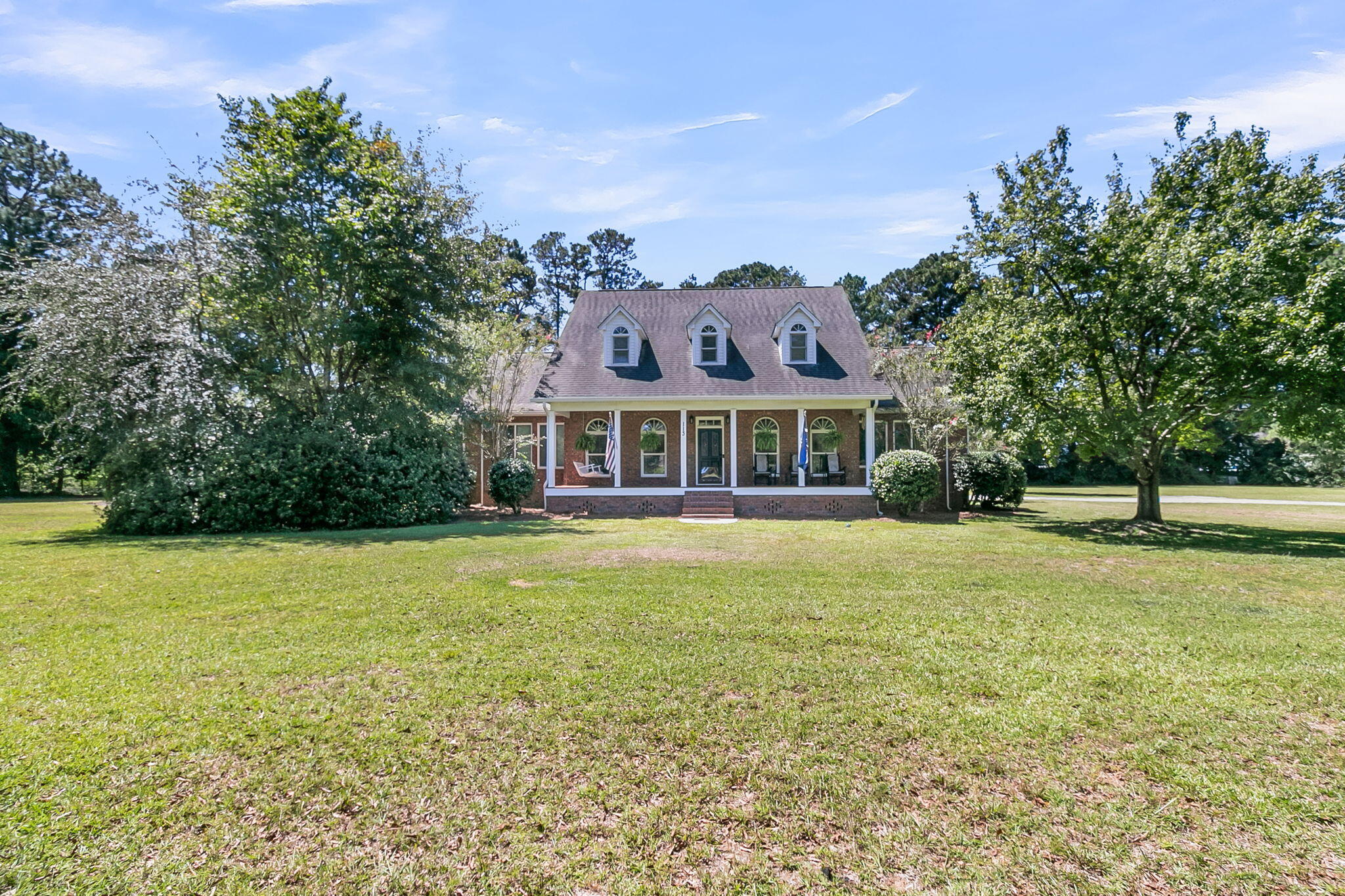 113 Sommett Boulevard