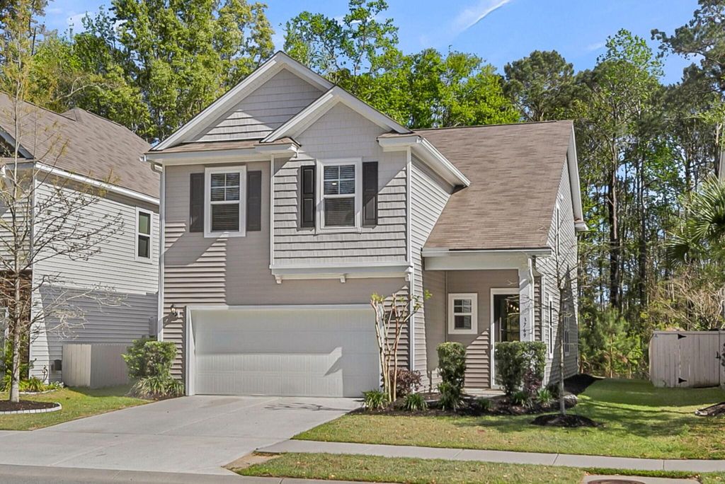Photo of 3769 Sawmill Court, Mount Pleasant, SC 29466 (MLS # 26006159)