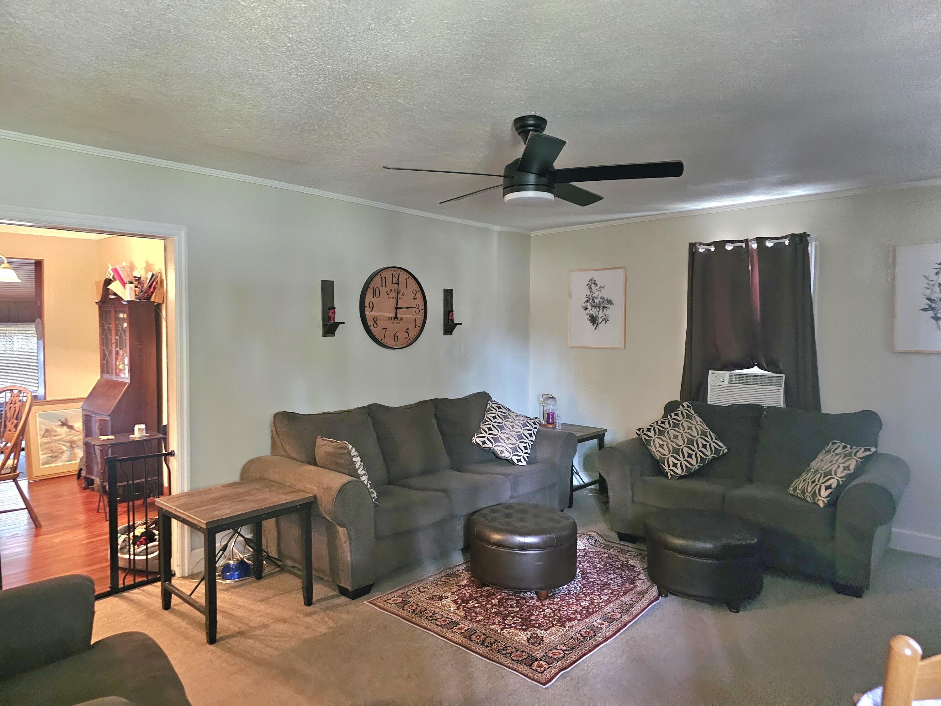 205 Forest Circle
