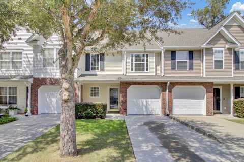 Photo of 208 Darcy Avenue, Goose Creek, SC 29445 (MLS # 26017098)