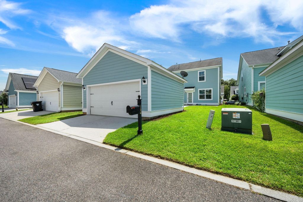 Photo of 104 Crossandra Avenue, Summerville, SC 29483 (MLS # 26005263)