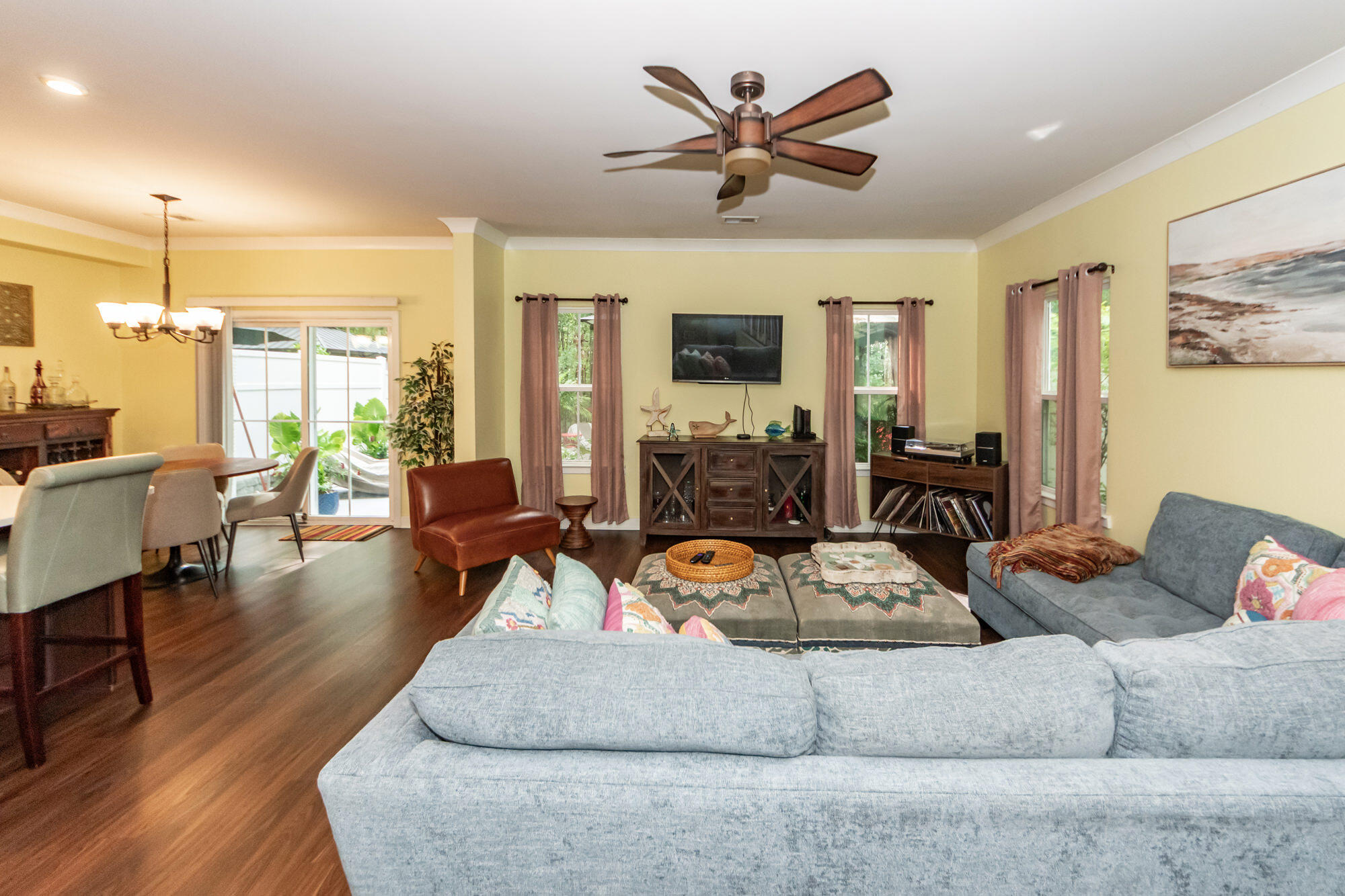 313 Grand Palm Lane