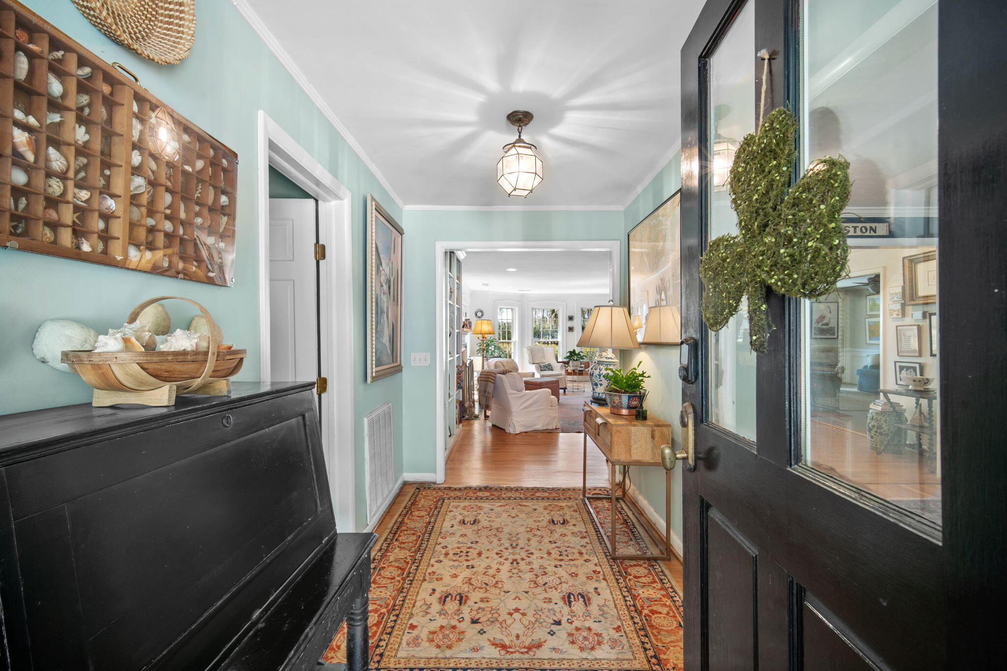 115 S Hermitage Road