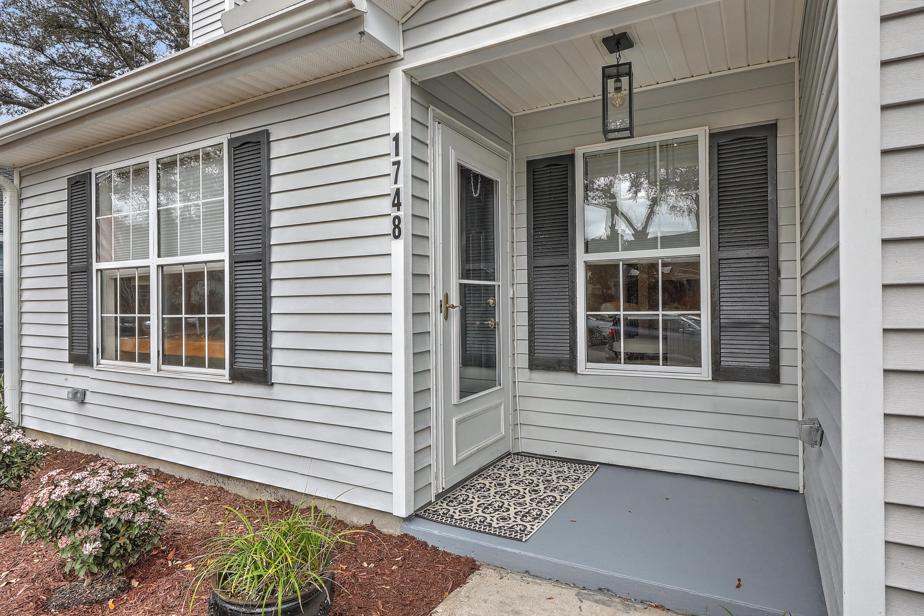 1748 Orange Grove Shores Drive