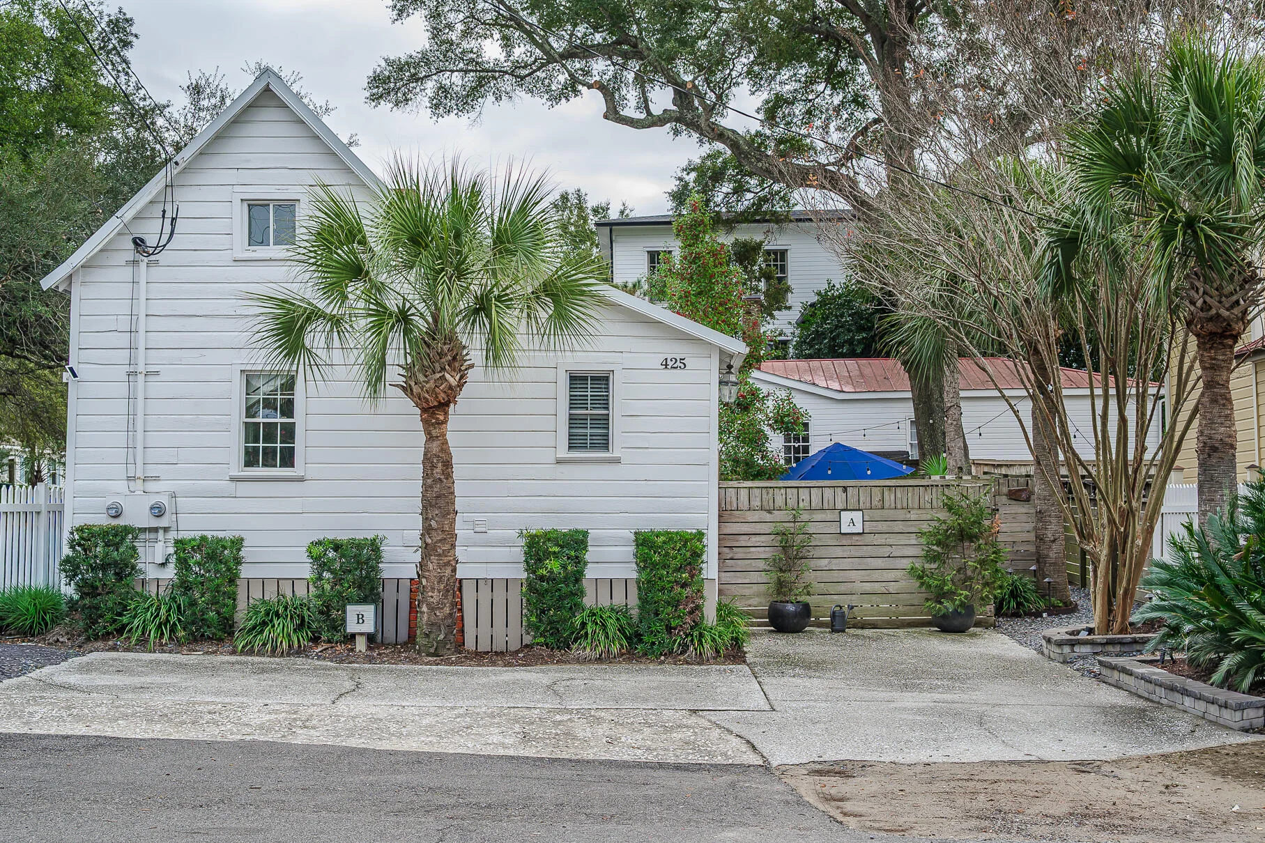 425 King Street