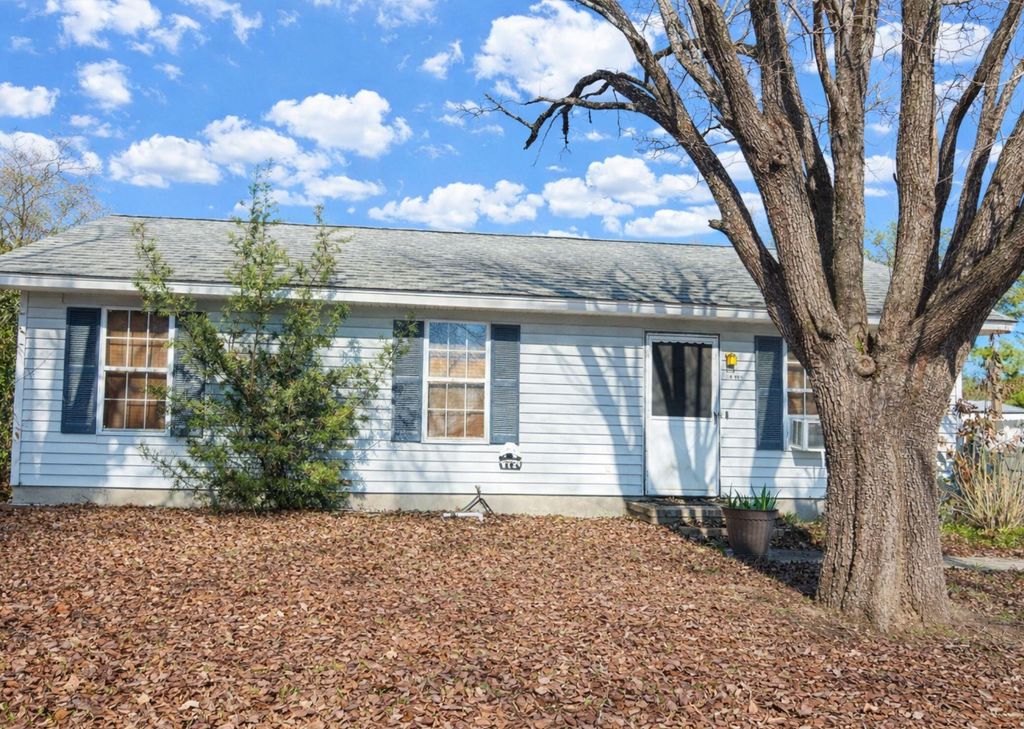 Photo of 1103 Pickett Street, Moncks Corner, SC 29461 (MLS # 26004990)