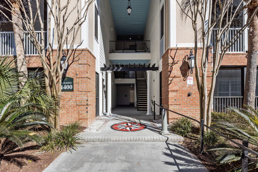 Photo of 1416 Basildon Road, Mount Pleasant, SC 29466 (MLS # 26002884)