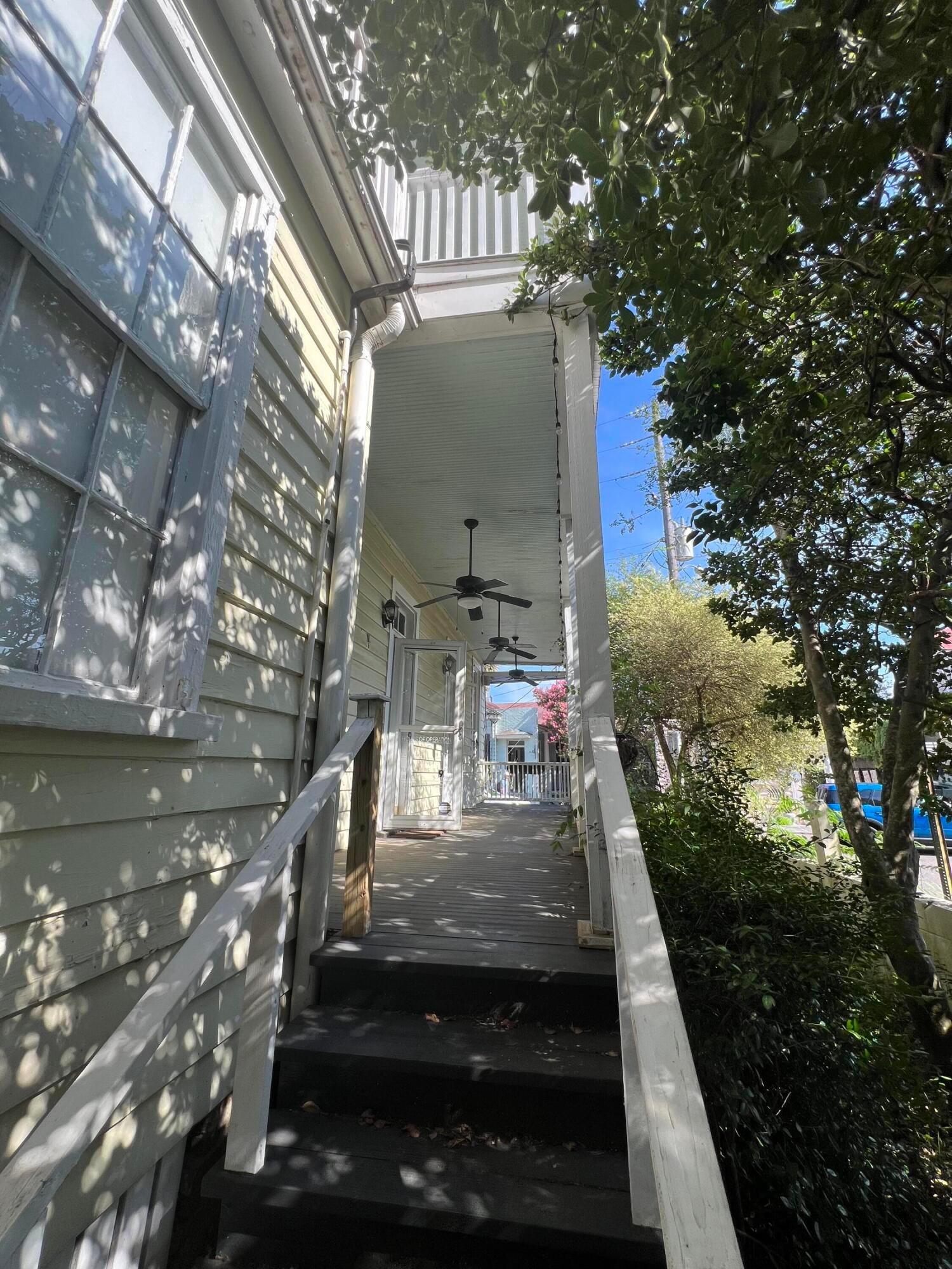 18 Pinckney Street