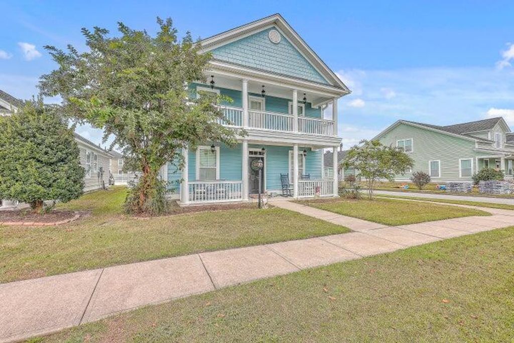 Photo of 200 Crossandra Avenue, Summerville, SC 29483 (MLS # 25031320)