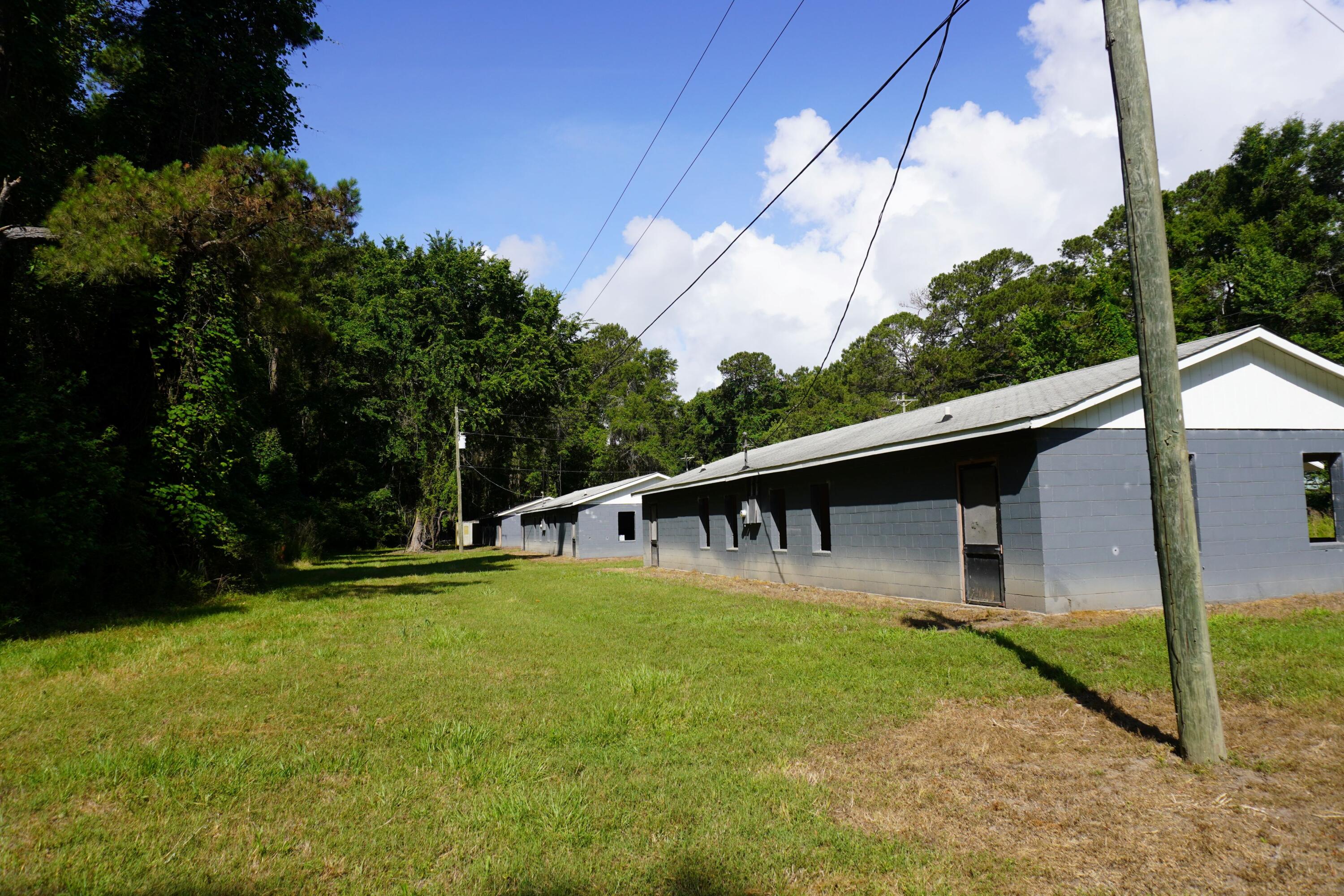 4685 River Road