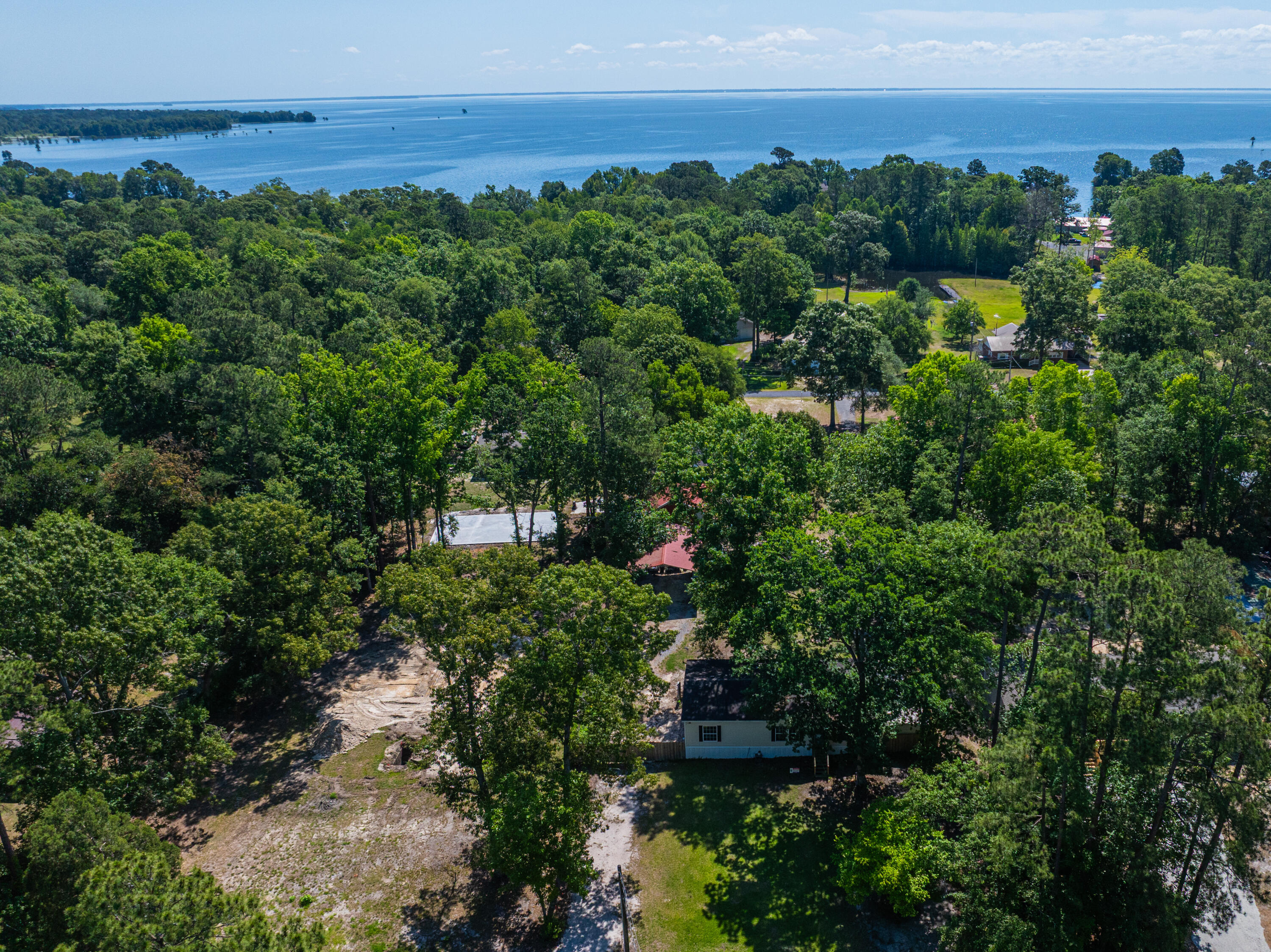 1040 Longpoint Road