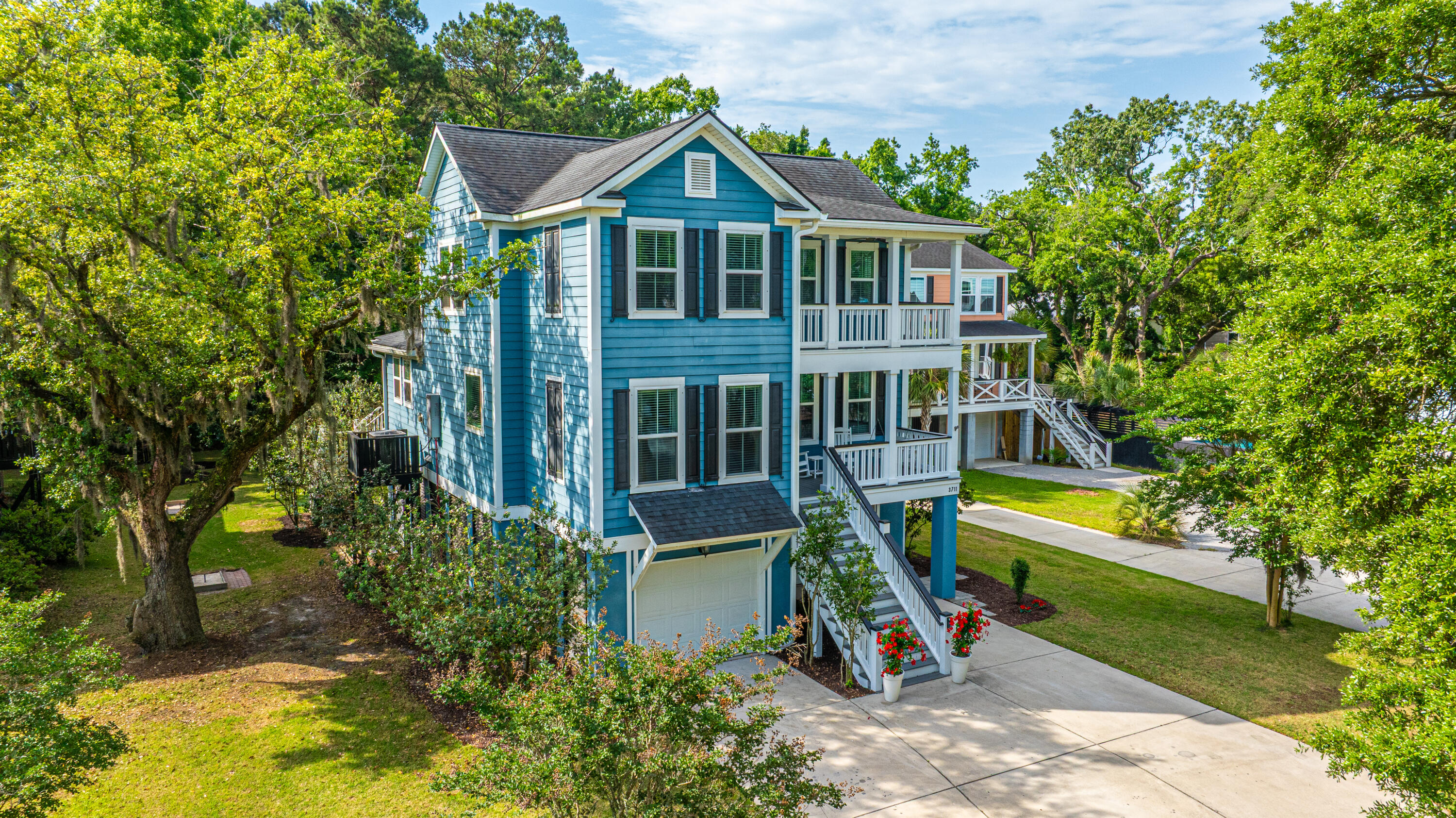3711 Tip Lane