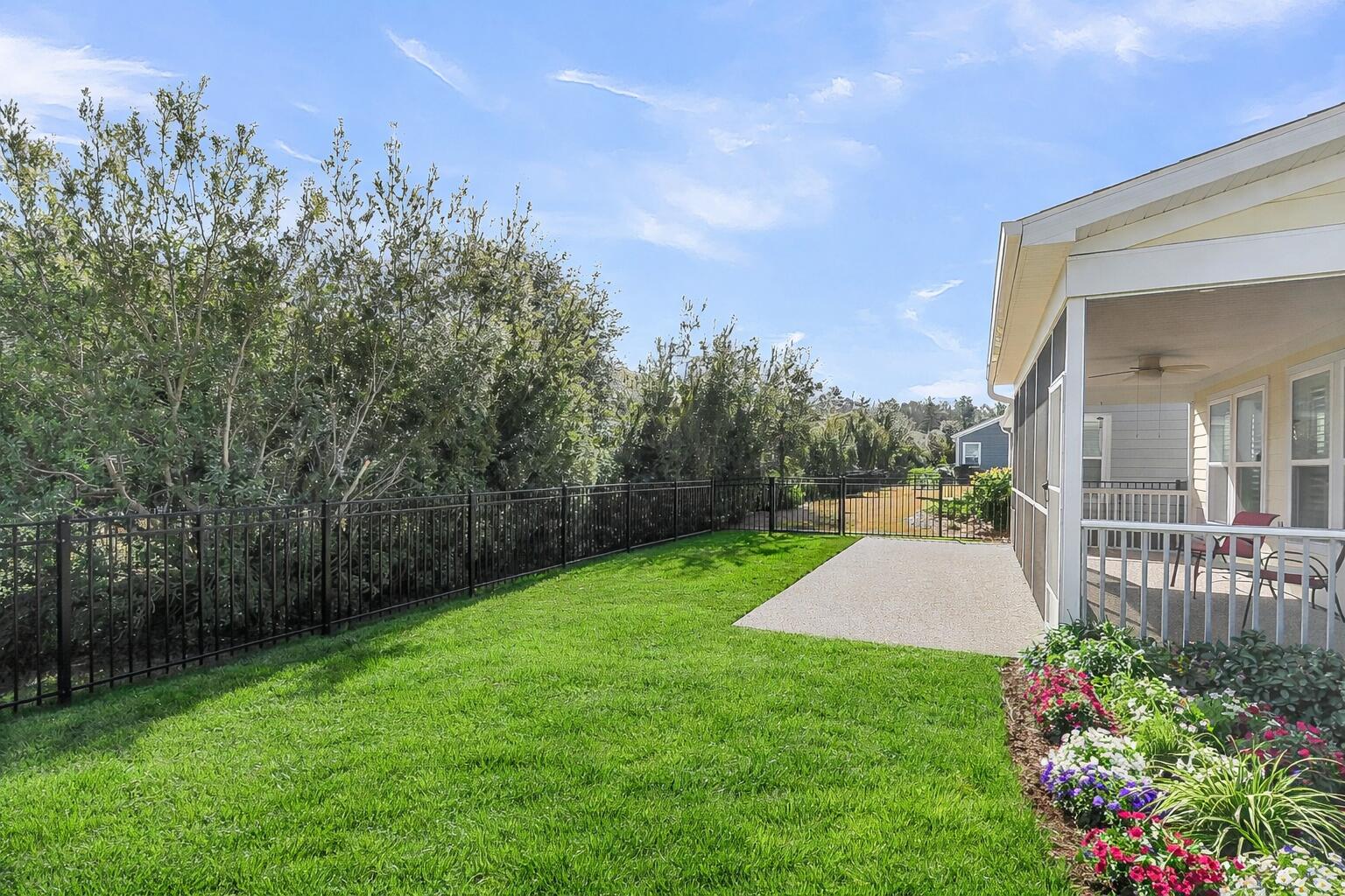 3013 Aura Lane