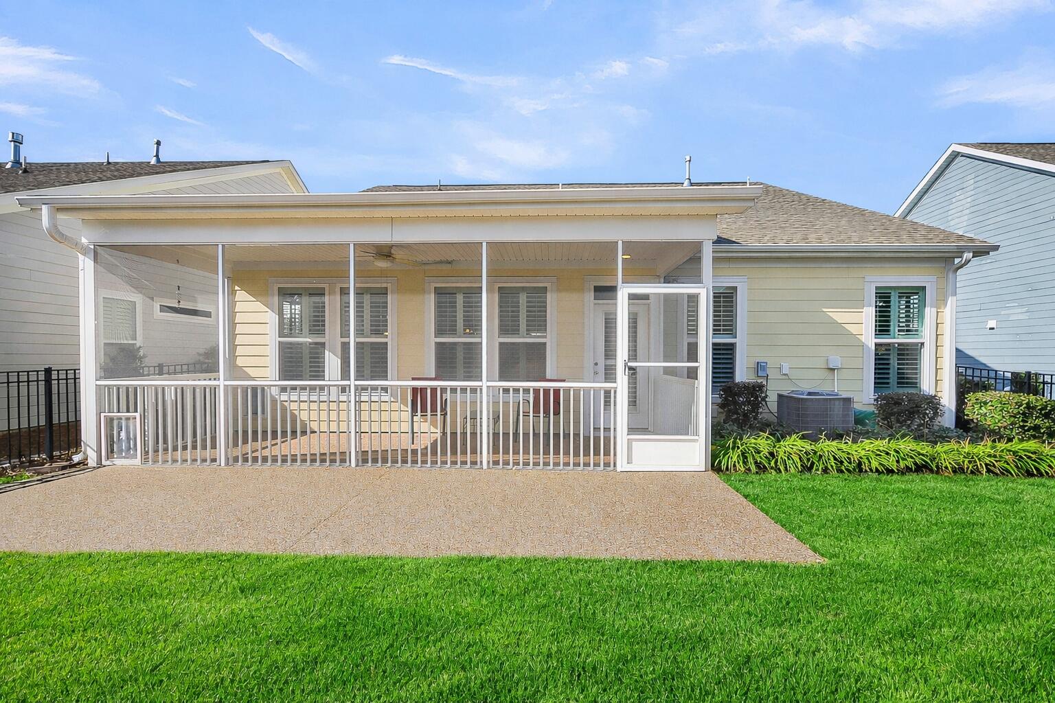 3013 Aura Lane
