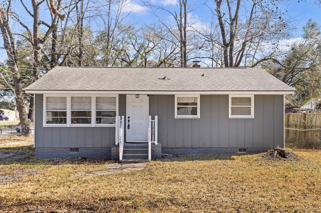 Photo of 2401 Falcon Road, North Charleston, SC 29406 (MLS # 26004710)