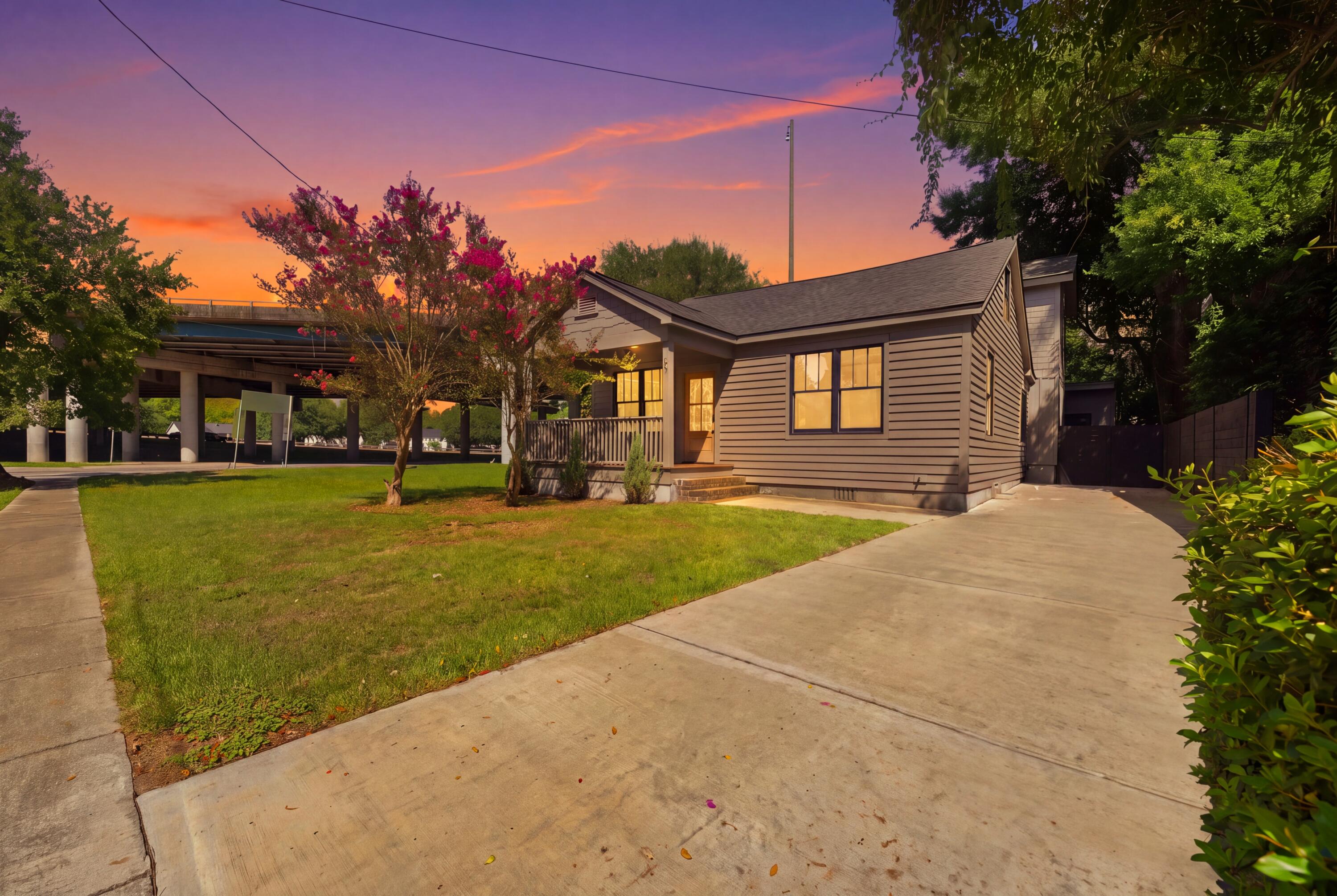 38 N Enston Avenue