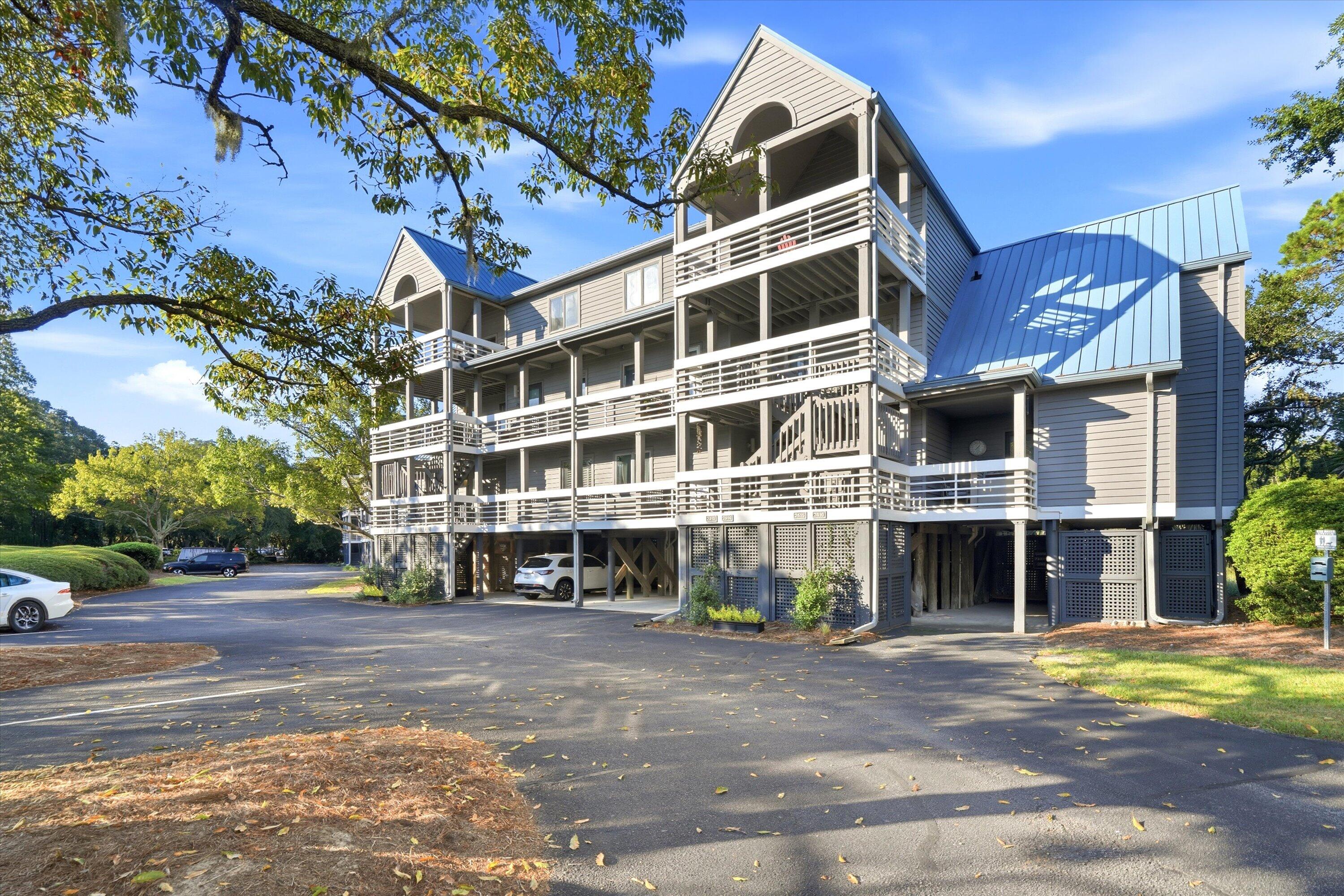 2412 Racquet Club Drive