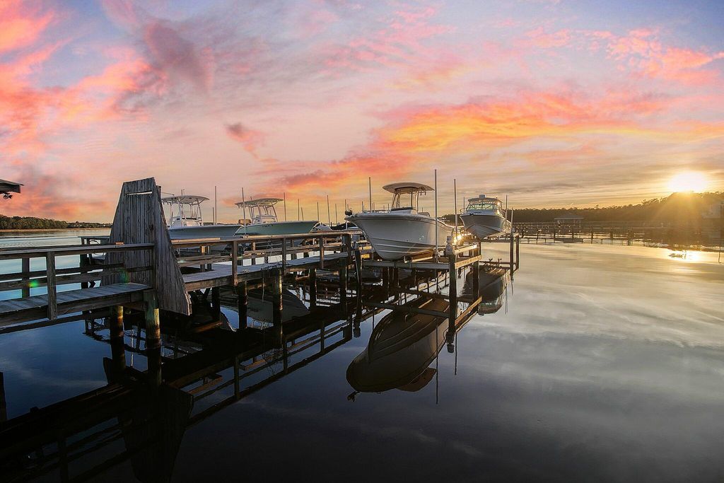 Photo of 141 Wando Reach Road, Charleston, SC 29492 (MLS # 25027923)