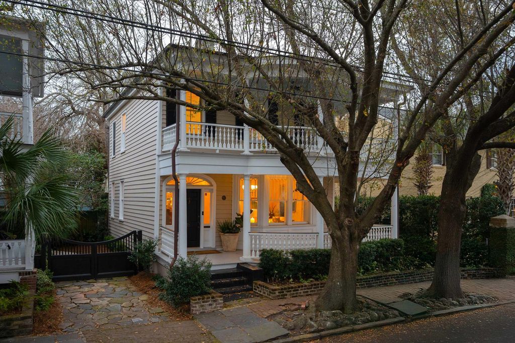 Photo of 18 Logan Street, Charleston, SC 29401 (MLS # 26004736)