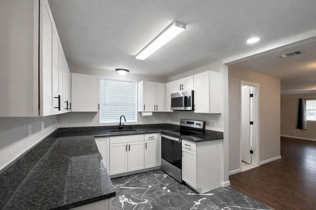 Photo of 1401 Old Highway 6, Cross, SC 29436 (MLS # 26006546)